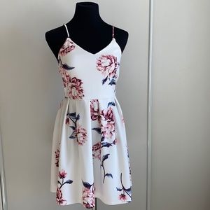 MONTEAU floral dress